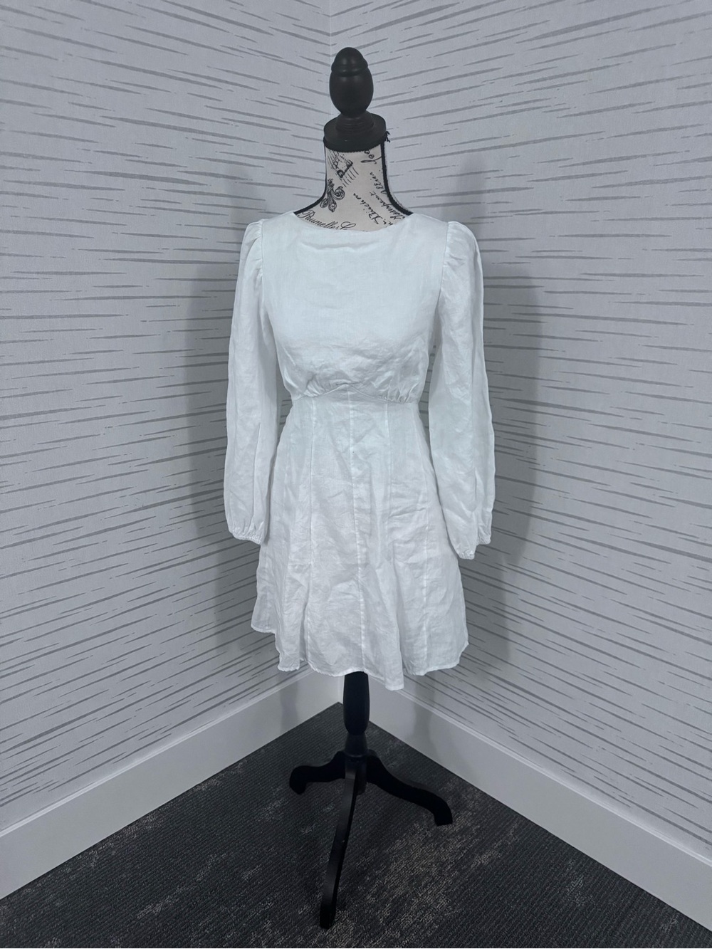 DISSH Linen Backless Midi Dress In White Size 8 in EUC